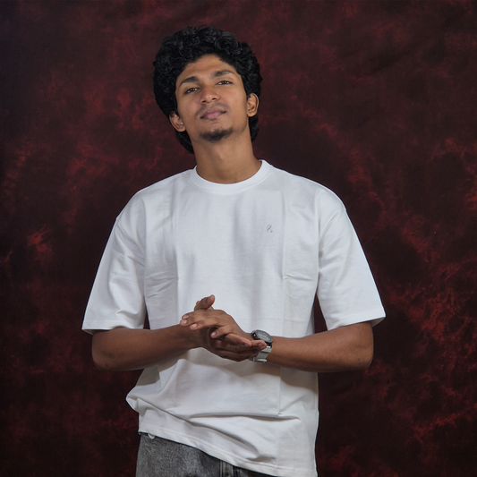 INKROBE'S WHITE PLAIN OVERSIZED T-SHIRT